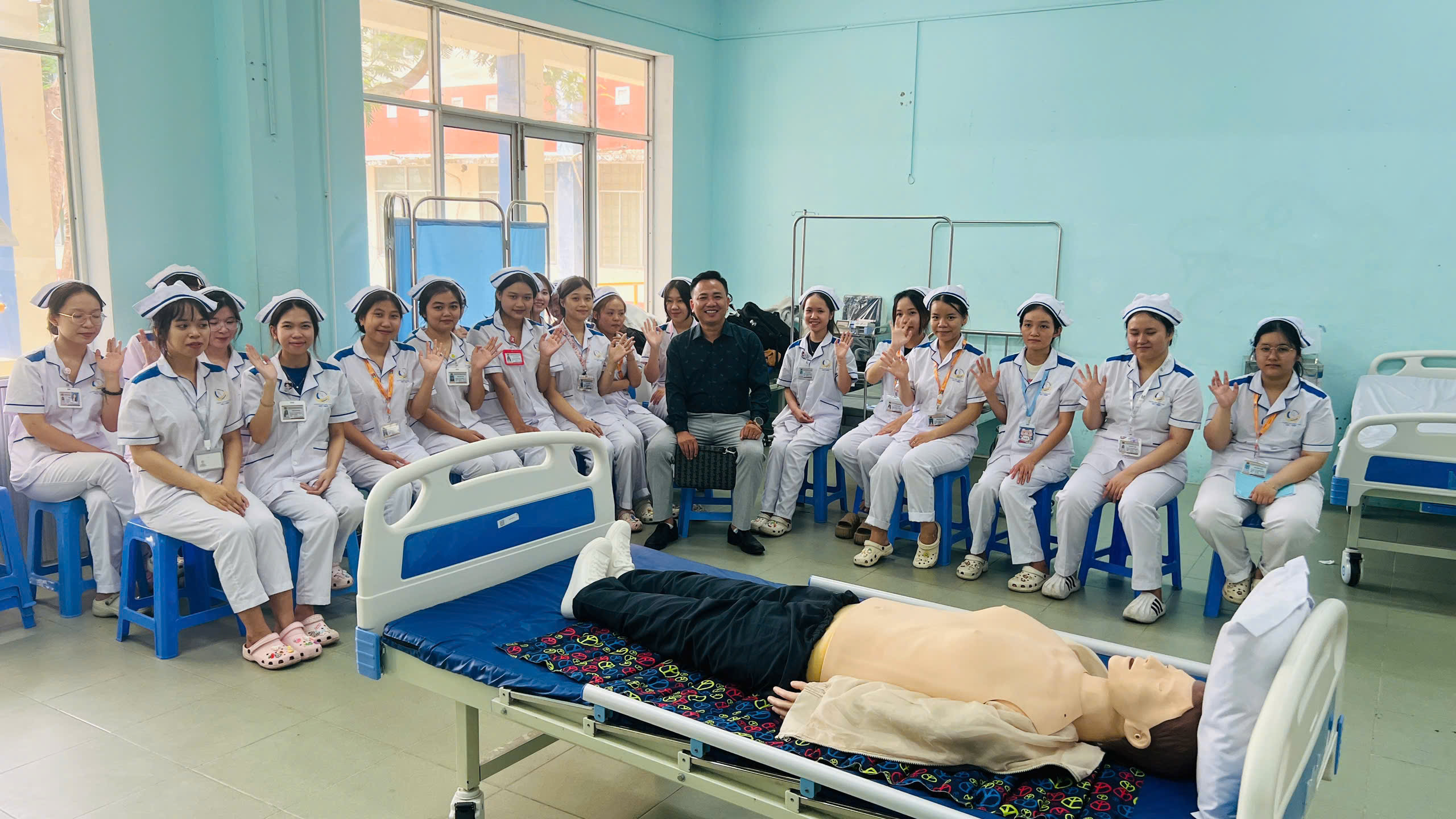 Trải nghiệm thực tế ngành Kaigo tại trung tâm Media